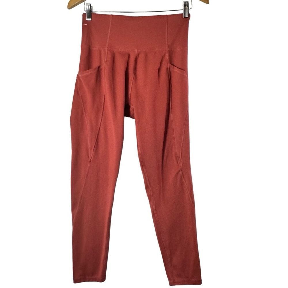 Freely High Rise Cayenne Color Soft Leggings Size L With Pockets Made in Egypt